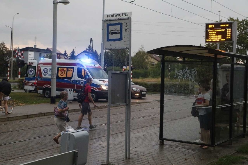 Kobieta podpaliła się na pętli tramwajowej we Wrocławiu. Ciężko ranna trafiła do szpitala