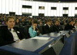 Młodzież ze Skwierzyny w unijnym parlamencie w Strasburgu