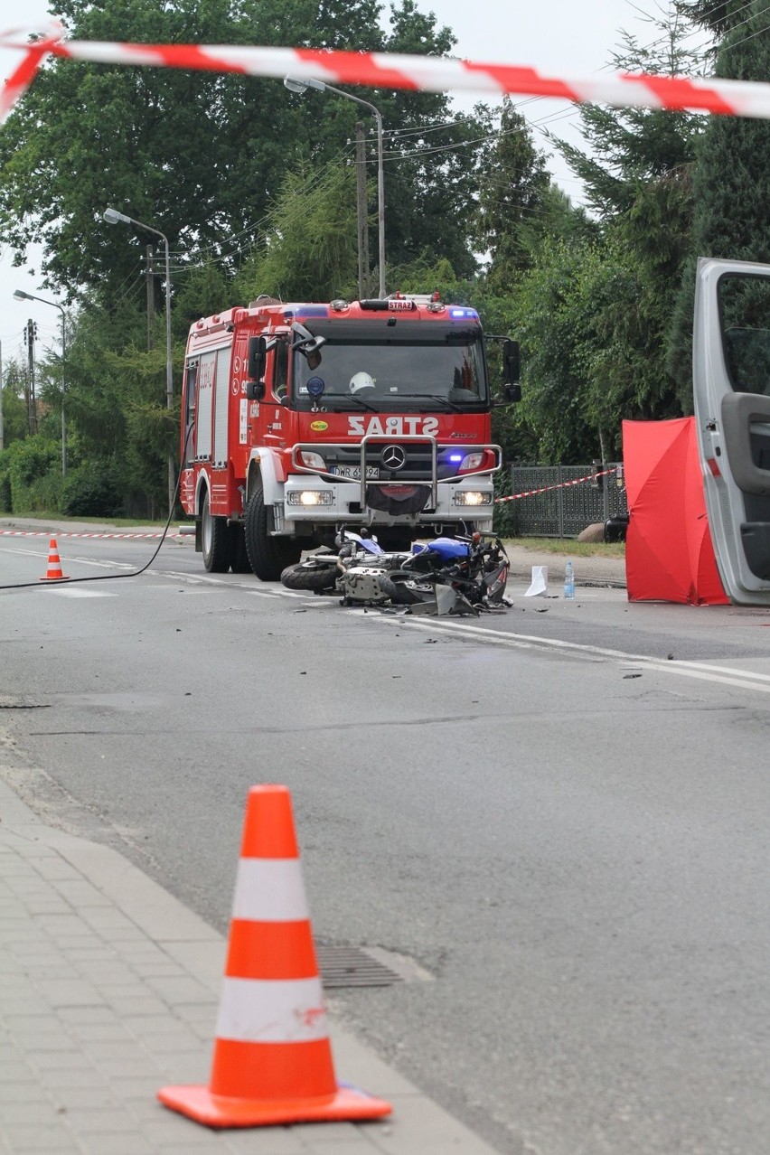 Wypadek motocyklisty w Kamieńcu Wrocławskim 8.07.2015....