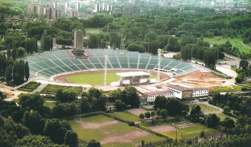 Stadion Śląski na starych fotografiach. Tak przed laty...