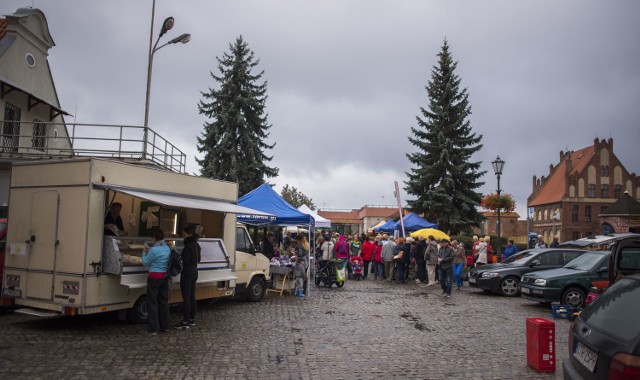 Wolny Jarmark ToruńskiJarmark żywności ekologicznej na Zamku Krzyżackim.