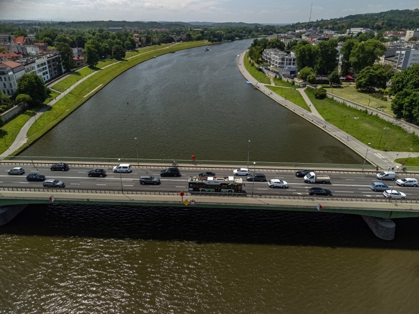 Remont mostu Dębnickiego potrwa 5 miesięcy. Kierowcy muszą...
