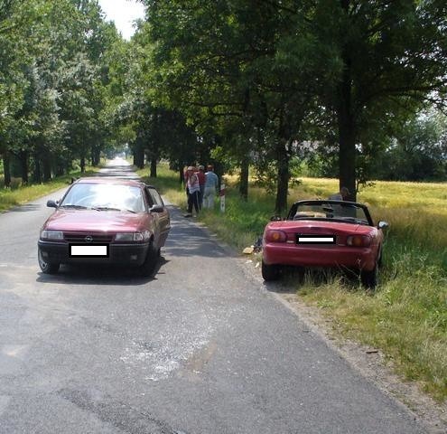 W powiecie radziejowskim doszło do zderzenia opla i mazdy