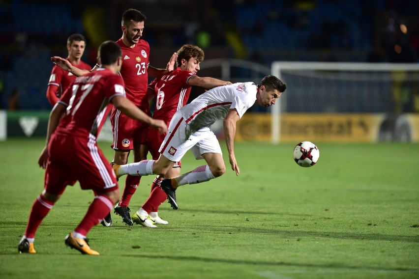 Armenia - Polska 1:6. Wspaniały mecz Roberta Lewandowskiego...