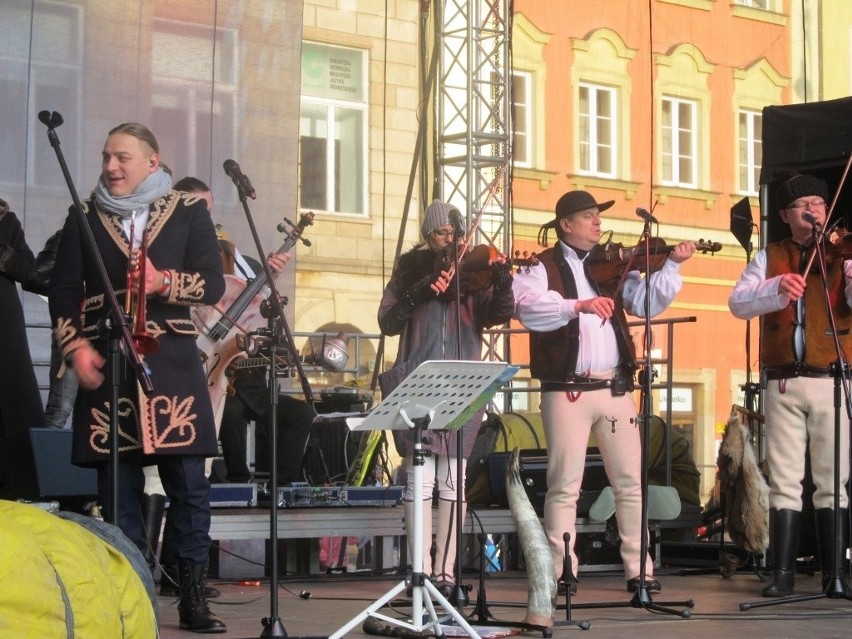 Wrocław: Tłumy na koncercie Golec uOrkiestra w Rynku (FILM, ZDJĘCIA)