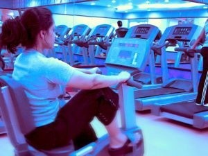 Instruktor fitness i rekreacji to uprawnienia jakie można zdobyć na Wyższej Szkole Zarządzania i Administracji w Opolu. (fot. sxc)