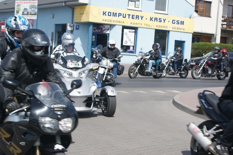 Rozpoczęcie sezonu motocyklowego w Kruszwicy [zdjecia]