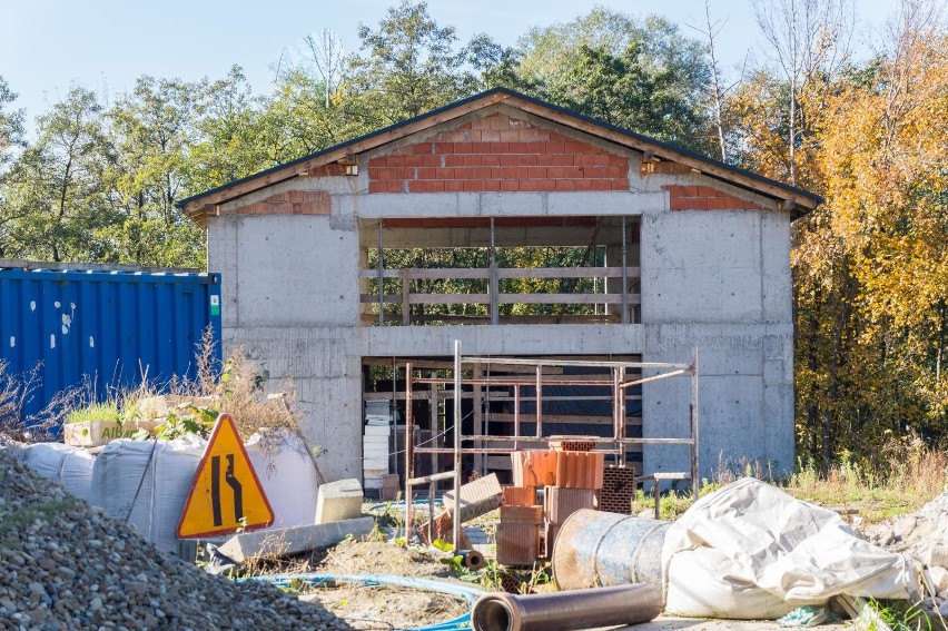 Samowola budowlana przy ulicy Reduta. Zdjęcia z października