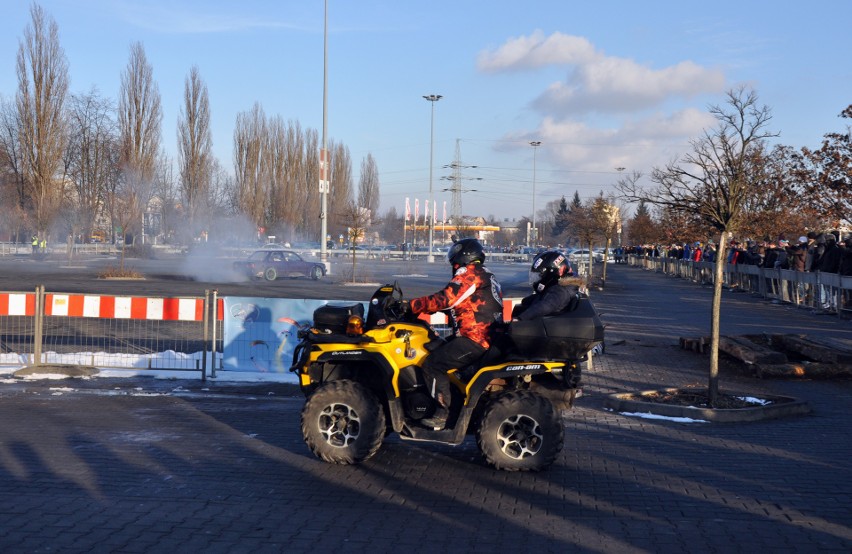 WOŚP 2017. Motoorkiestra dla fanów motoryzacji! [ZDJĘCIA, WIDEO]