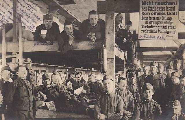 Wojacy armii austro-węgierskiej w albumie Stefana Szostkiewicza