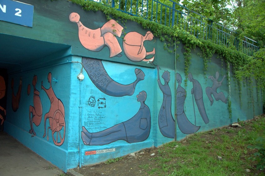 Wrocław: Nowy mural na Nadodrzu. Ma przełamywać stereotypy (ZOBACZ)