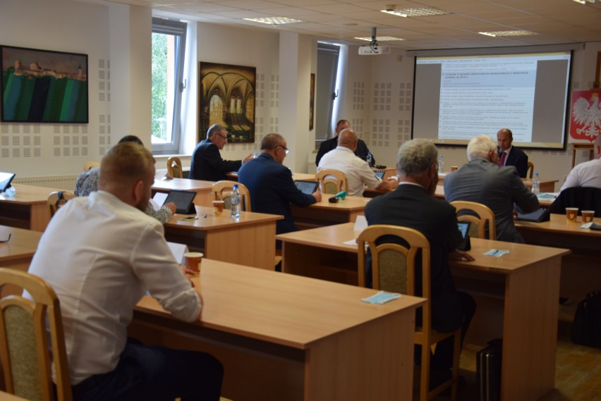 Sesja absolutoryjna Rady Miejskiej w Jędrzejowie