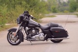 Testujemy: Harley-Davidson Street Glide - miejski krążownik (film, foto)