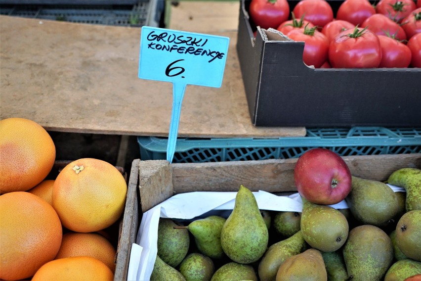 Ceny owoców i warzyw na targowiskach we wrześniu 2023 roku
