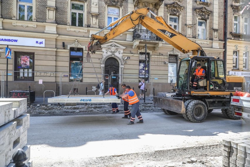 Kraków. Na drogach miasta trwają również mniejsze inwestycje [ZDJĘCIA]