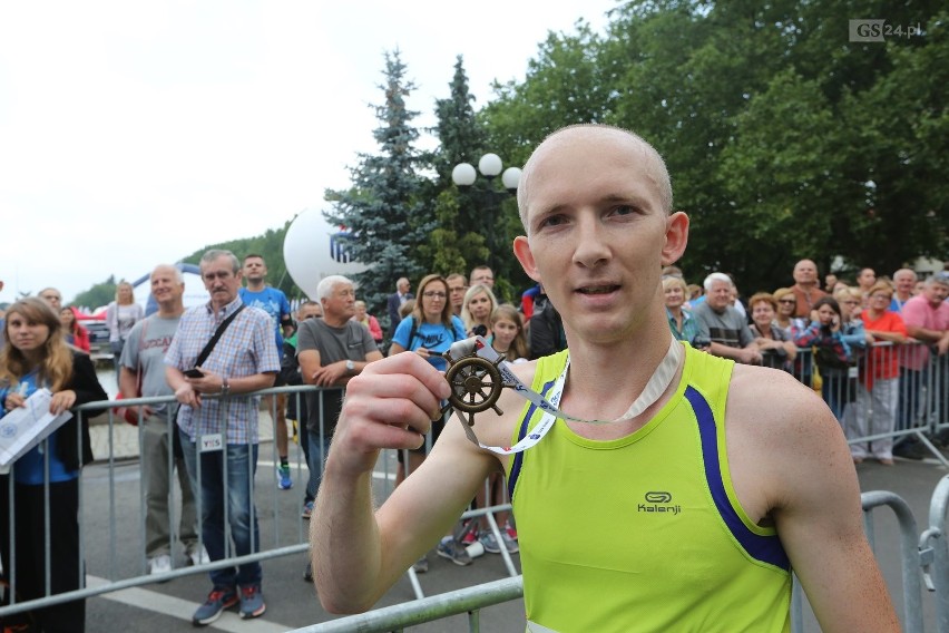 Zobacz zdjęcia uczestników 38. PKO Półmaratonu Szczecin.