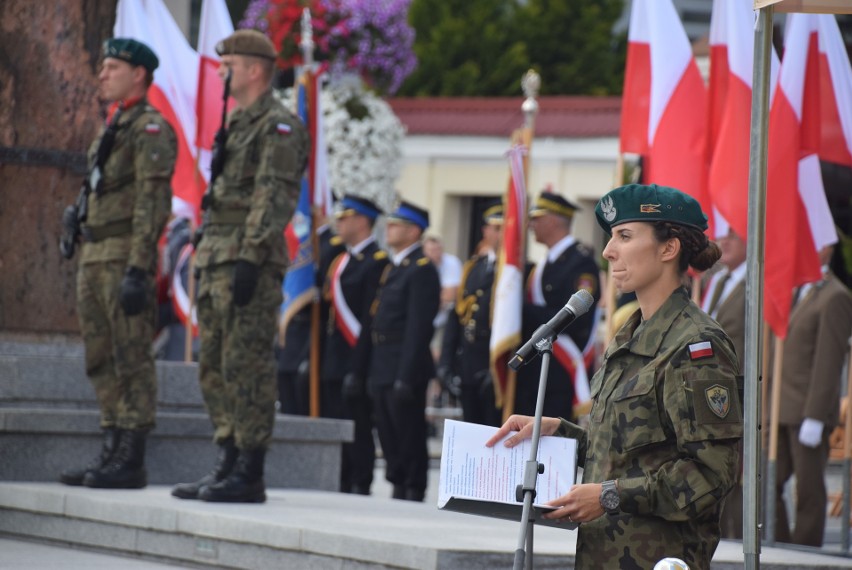 Były zarówno awanse jak i odznaczenia resortowe,...