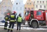 Pożar mieszkania przy wrocławskim Rynku. Dwie osoby zostały ranne [ZDJĘCIA]