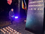 Białystok. Symboliczne światło pamięci w 79. rocznicę rozpoczęcia likwidacji getta przez Niemców