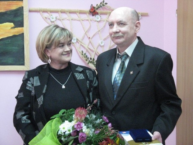 Wyróżnieni medalami PKOl Jolanta Wywiórka i Grzegorz Cybulski