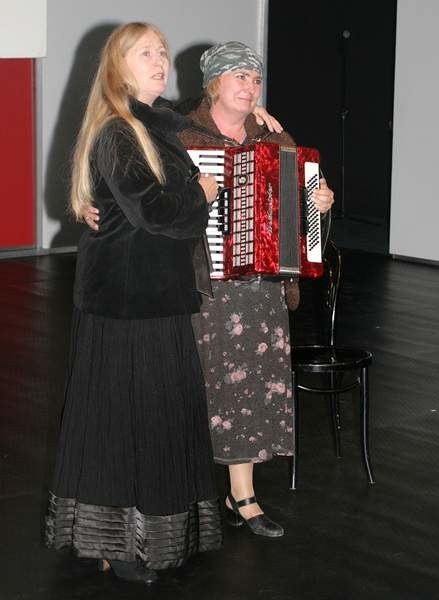 Danuta Dolecka i Iwona Pieniążek wystąpiły już razem na scenie w sztuce "Dzień Walentego".