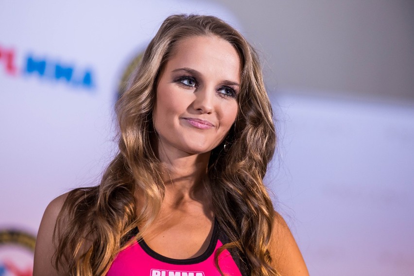 Najpiękniejsze Ring Girls na polskich galach MMA i boksu ZDJĘCIA