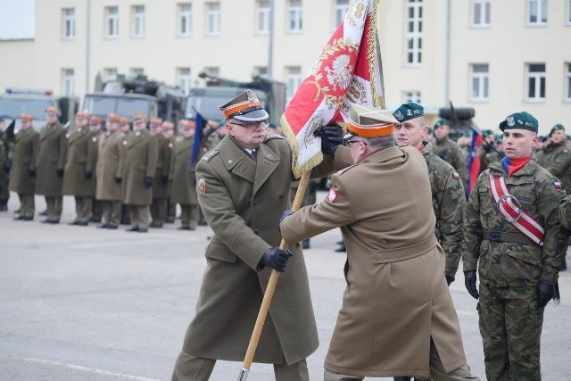 W piątek, 12 stycznia nastąpiło przekazanie obowiązków dowódcy 18. Białostockiego Pułku Rozpoznawczego. W miejsce płk dypl. Marcina Frączka powołany został płk. Rafał Lis.