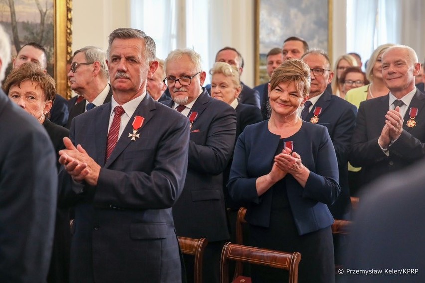 Prezydent RP Andrzej Duda odznaczył podkarpackich samorządowców