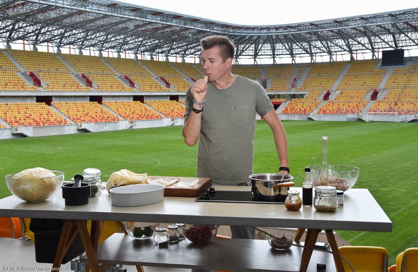 Karol Okrasa w Białymstoku na Stadionie Miejskim. Okrasa...