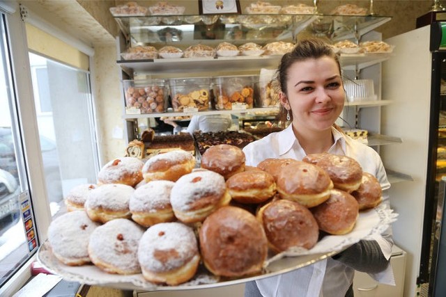 Niewielka słodziutka kuleczka ma około 400 kilokalorii. Nieważne...