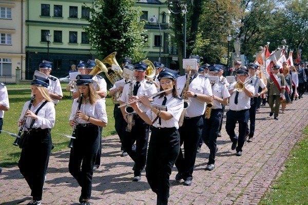 Obchody Święta Wojska Polskiego w Miechowie