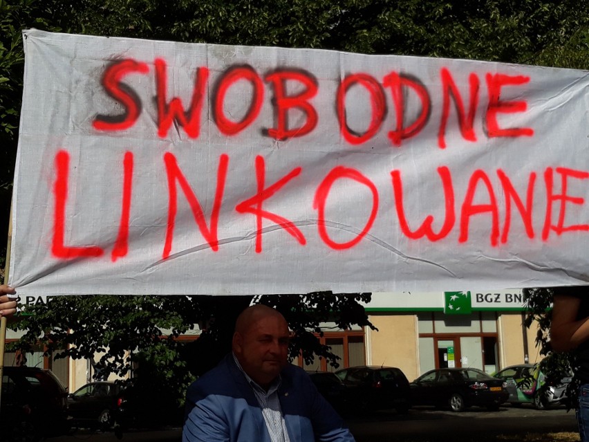 Szczecin. Protest przeciwko "cenzurze w internecie" [ZDJĘCIA, WIDEO] 