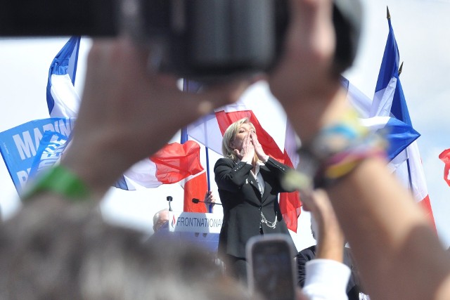Marine Le Pen konkurowała z Emmanuelem Macronem o fotel prezydenta w 2017 roku. W drugiej turze głosowania otrzymała 33,90 proc. głosów