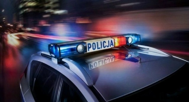 Policjanci z komendy powiatowej policji w Pleszewie zatrzymali kierowcę, który w piątek, 2 lutego uciekał przed policją. Jak się okazało za kierownicą skody siedział 14-latek!