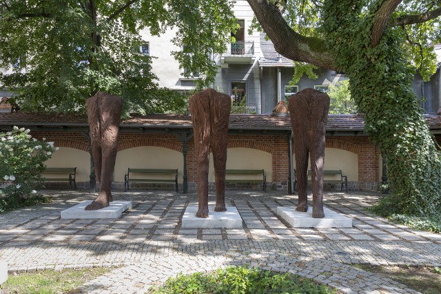 Nowa rzeźba Magdaleny Abakanowicz w Muzeum Narodowym