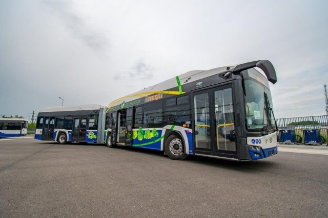 W Małopolsce przybywa nowoczesnych autobusów do przewozu pasażerów.