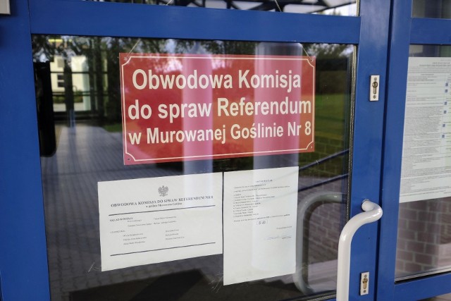 Z protokołów Miejskiej Komisji ds. Referendum w Murowanej Goślinie wynika, że do ważności referendum w niedzielę zabrakło głosów nieco ponad 40 osób.