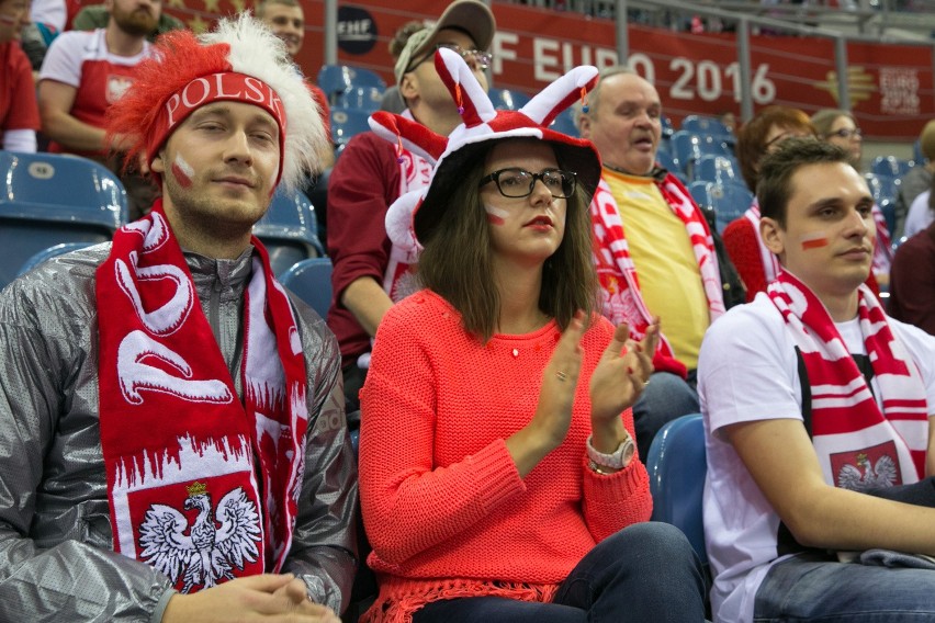 Euro 2016 w piłce ręcznej. Kibice na trybunach w Kraków...