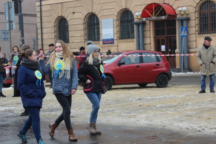 Pół tysiąca par zatańczyło poloneza w Zabrzu