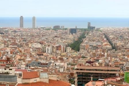 panorama miasta z widoczna z Parku Guell