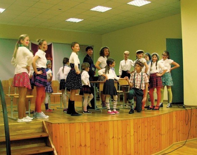Dziecięce Studio Teatralne wystawiło spektakl dla rówieśników