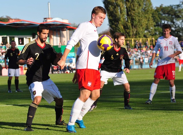 W poprzednim roku także gościliśmy w naszym regionie młodzieżowe reprezentacje. Chociażby we Włocławku, gdzie rozegrany został mecz Polska - Niemcy U20.