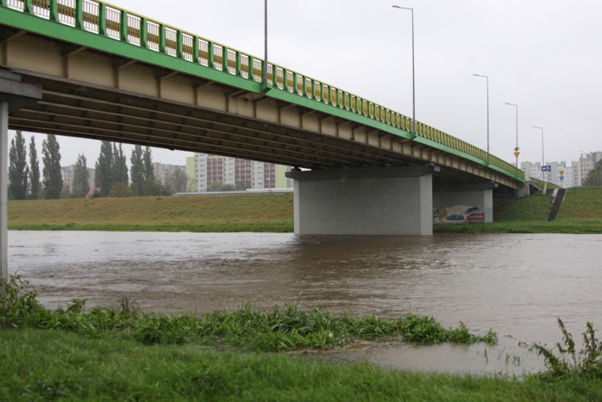 Ulica Bolkowska w Opolu do zamknięcia. Przyczyną rosnący poziom wód w Odrze i Kanale Ulgi