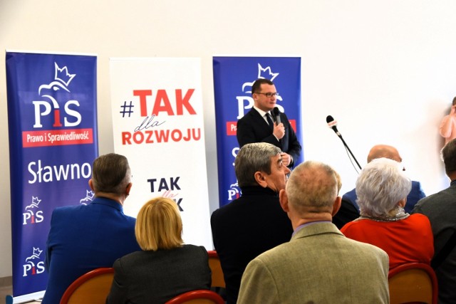 PiS zorganizowało spotkanie w Sławnie, gdzie m.in. dyskutowano o wyborach samorządowych 2024
