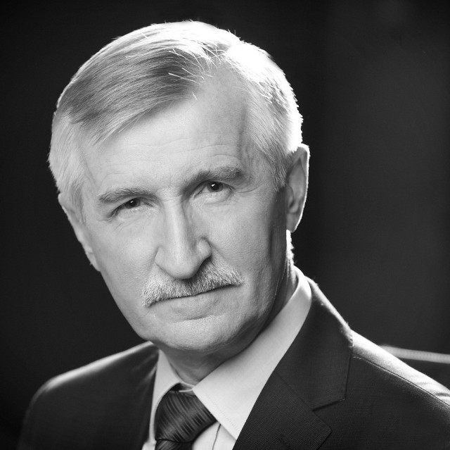 Roman Rybacki miał 62 lata