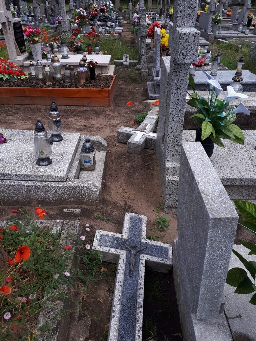 Do wypadku doszło na cmentarzu w Łopiennie.