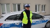 Policjant uratował mężczyznę przed wychłodzeniem