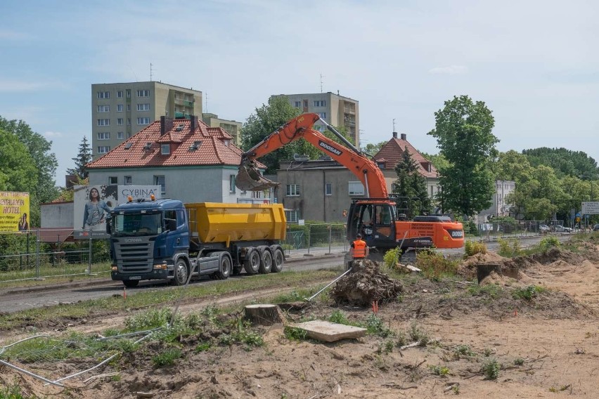 Trwa budowa trasy tramwajowej na Naramowice wraz z węzłem...