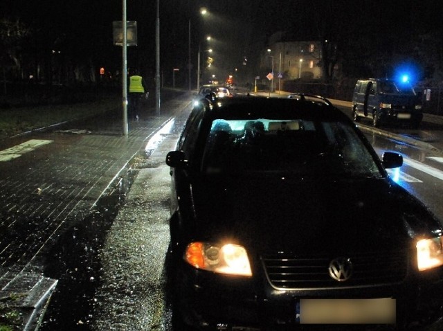 Groźny wypadek w Lęborku. 13-latek potrącony na przejściu dla pieszych na ulicy 1 Maja