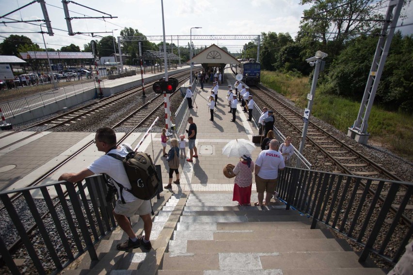 Uroczyste odsłonięcie tablicy pamiątkowej i otwarcie węzła...